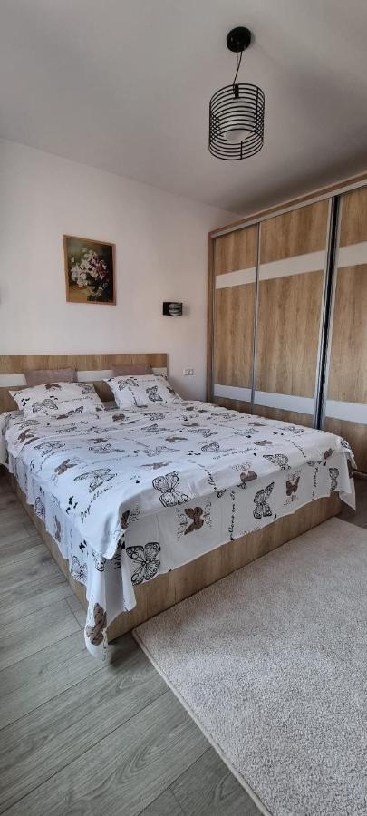 Apartament Karina Navodari Exterior photo