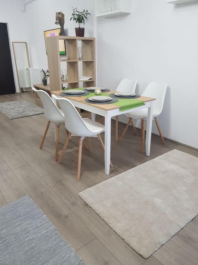 Apartament Karina Navodari Exterior photo